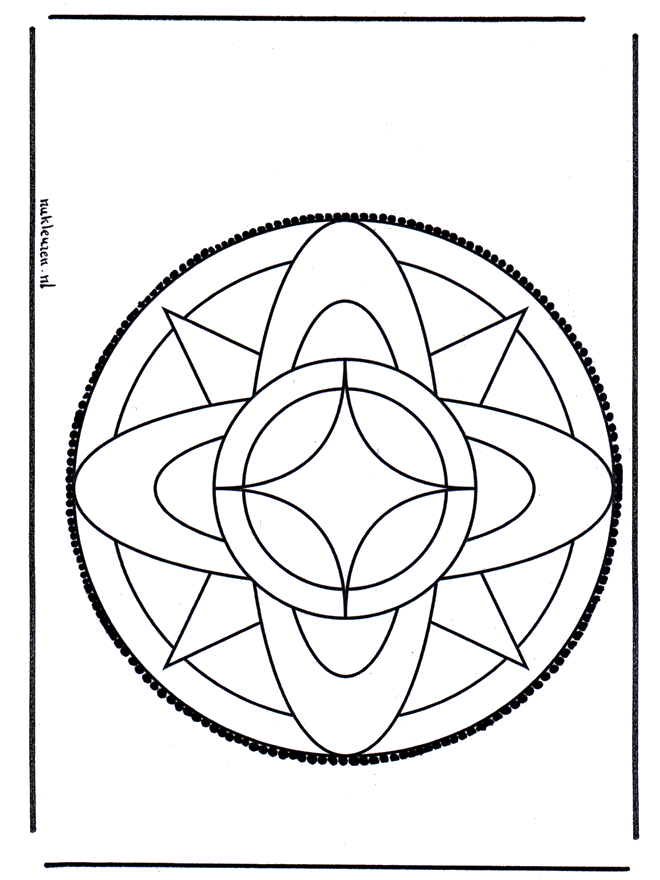 Disegno da bucherellare 3 - Mandala