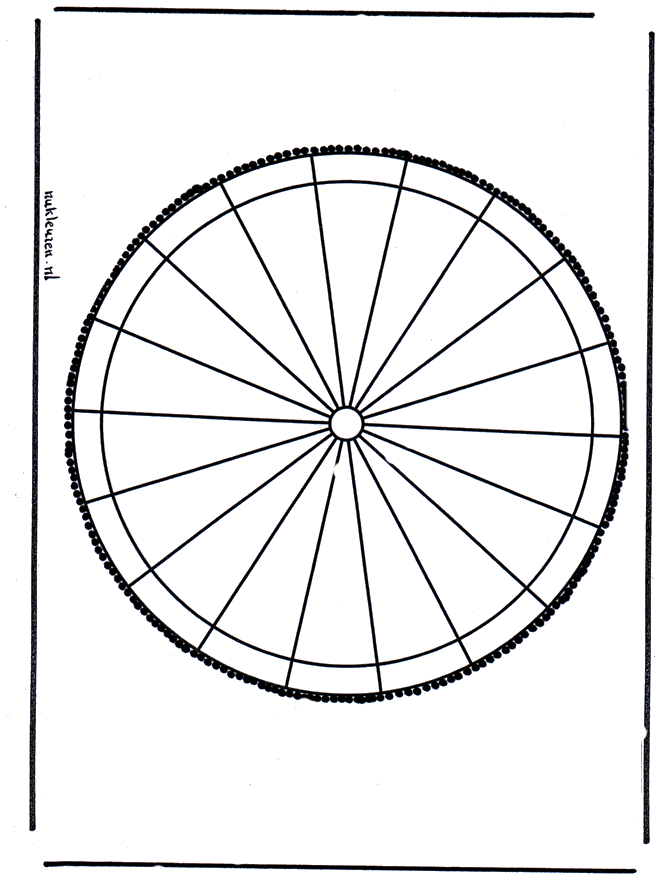 Disegno da bucherellare 31 - Mandala