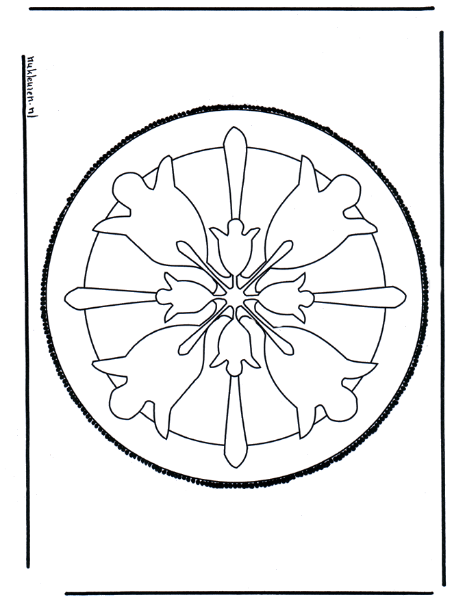 Disegno da bucherellare 41 - Mandala