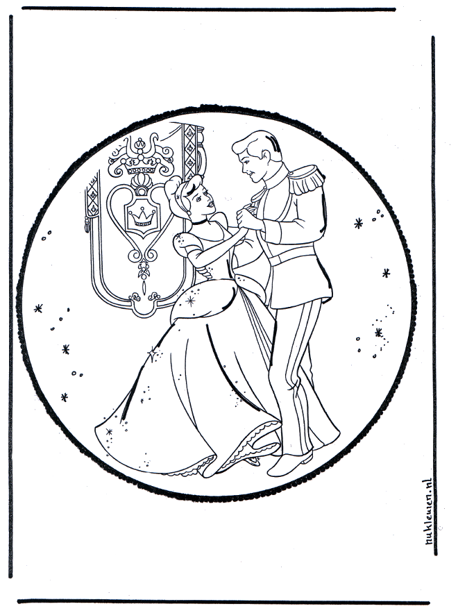 Disegno da bucherellare - Cenerentola 1 - Personaggi di fumetto